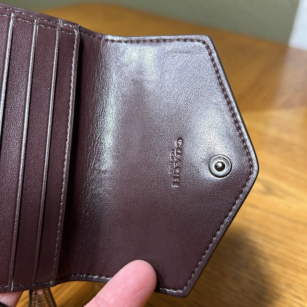 *LIKE NEW* COACH Small Wallet In Colorblock Signature Canvas In Tan/plat… - Picture 14 of 15
